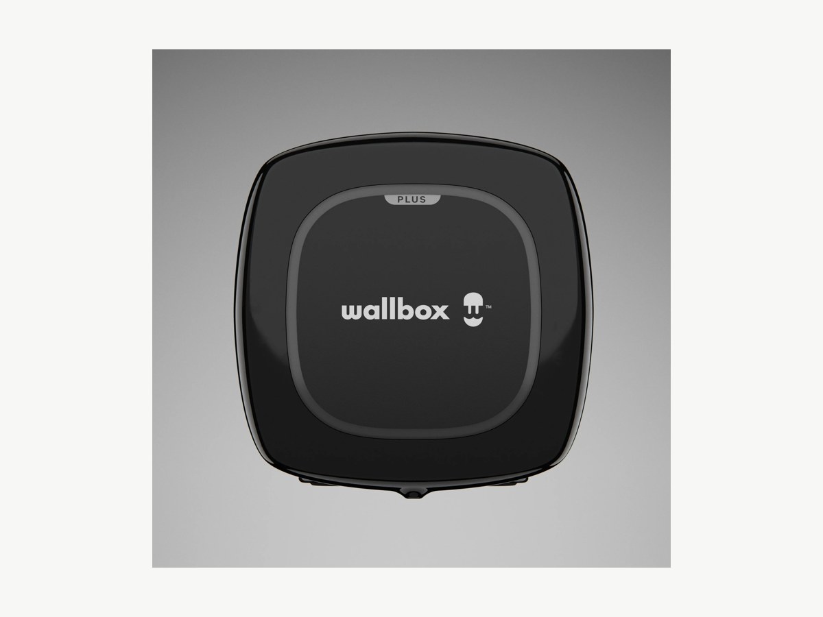 Wallbox Pulsar Plus charger